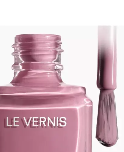 Longwear Nail Colour - 137 Sorcière - 2