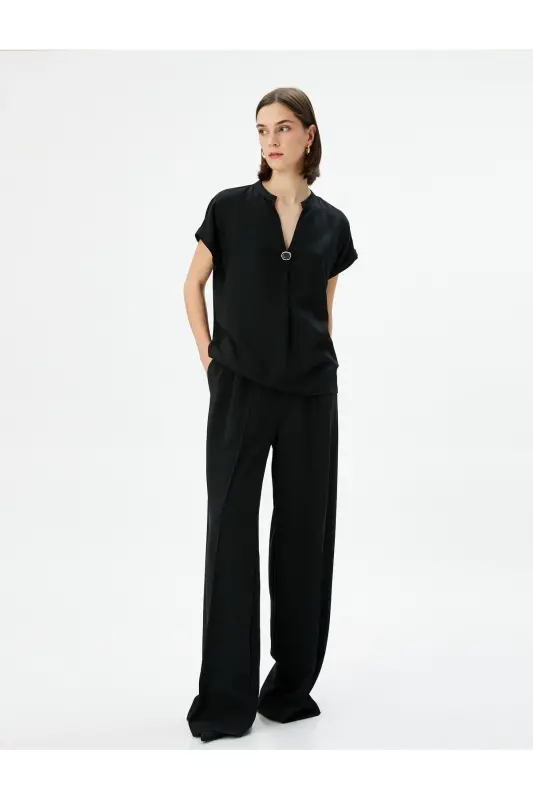 V-Neck Blouse Short Sleeve Accessory Detailed Viscose-Bla - 2