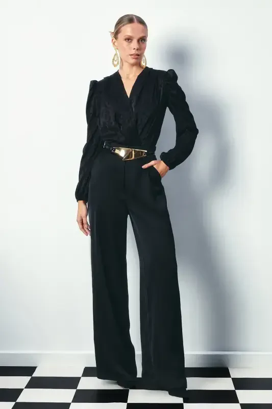 V-Neck Bodysuit Blouse - BLACK - SATEEN