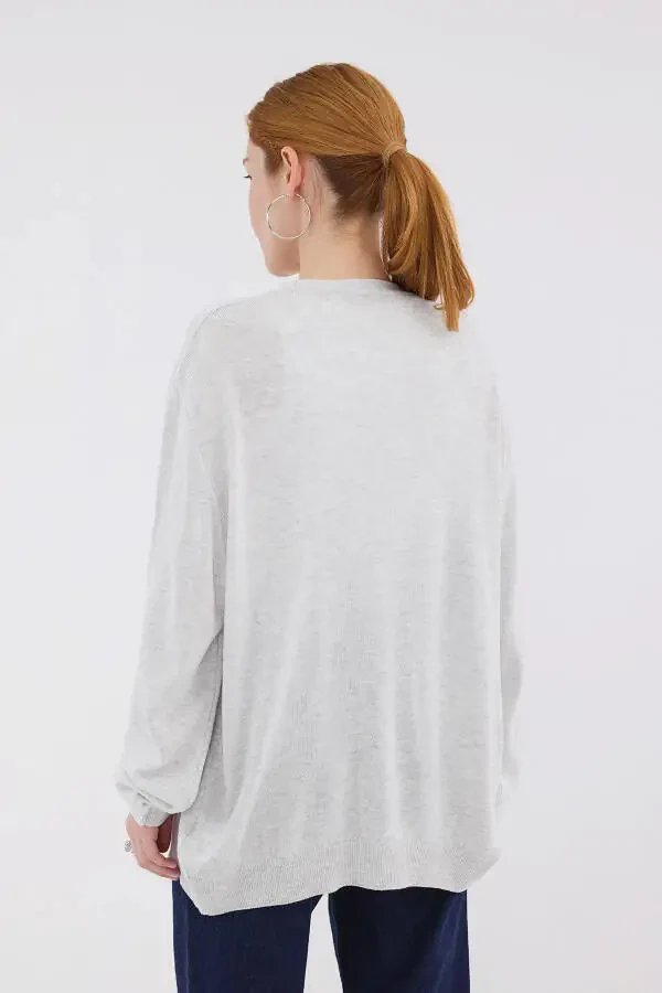 V-Neck Buttoned Cardigan H10300 - 5