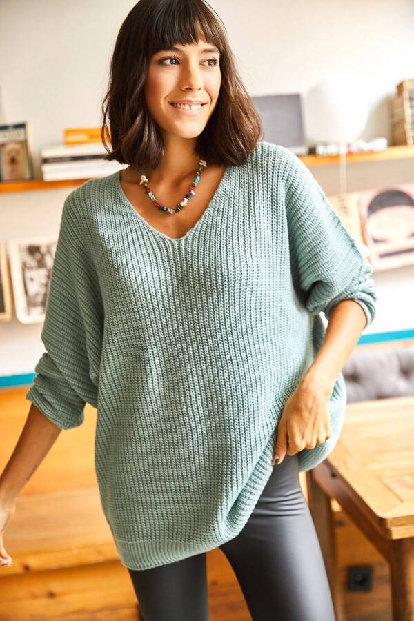 V-Neck Cable Knit Oversized Sweater - 2