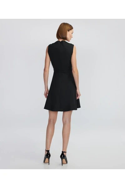 V-neck Dress with Thin Belt - 4
