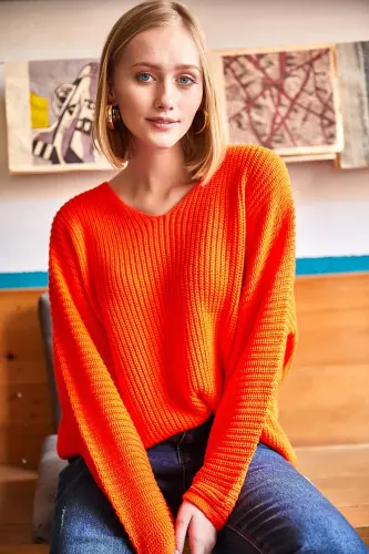 V-Neck Honeycomb Knit Oversize Sweater-Orange - 4