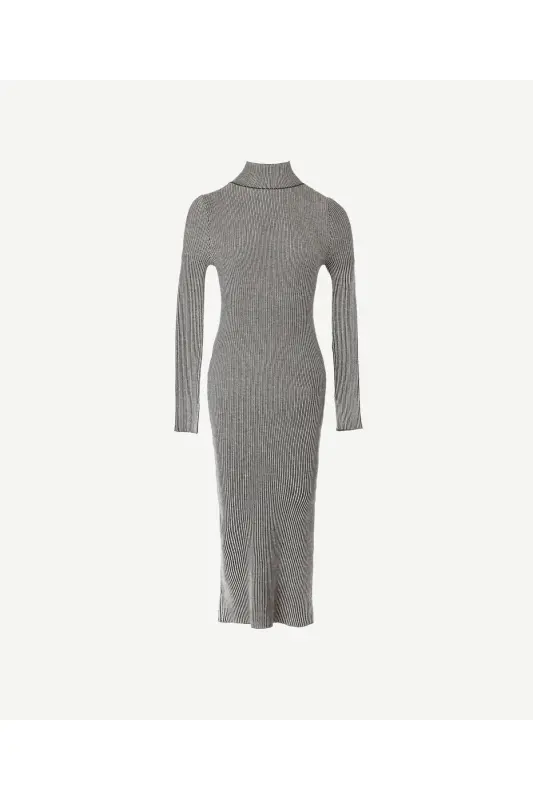 V-Neck Knit Dress - 3