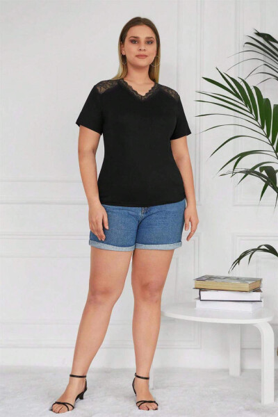 V-Neck Lace Plus Size Cotton Blouse Black - 3