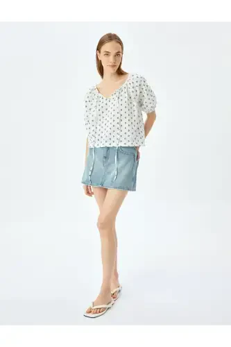 V-Neck Lace-Up Balloon Sleeve Blouse - KOTON (1)