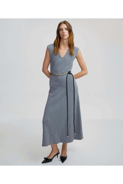 V-neck midi dress - İPEKYOL