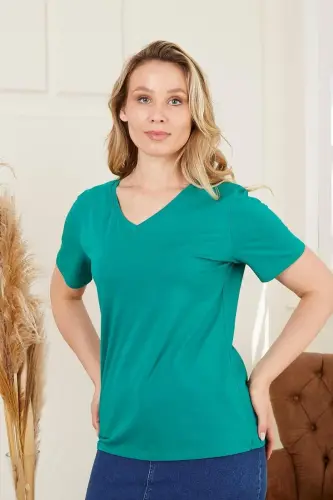 V-Neck Plus Size Green T-Shirt - 2