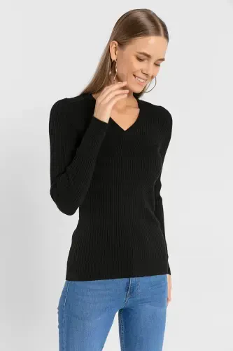 V-Neck Ribbed Women's Basic Knit Sweater - Miss Poem (1)
