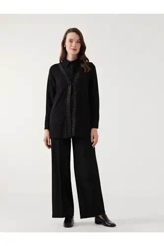 V Neck Shiny Stone Detailed Women's Vest - W4ED11Z8-BLACK - LC WAIKIKI (1)