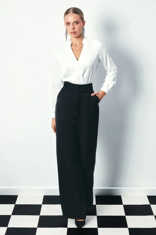 V-Neck Striped Blouse with Shine - ECRU - 1