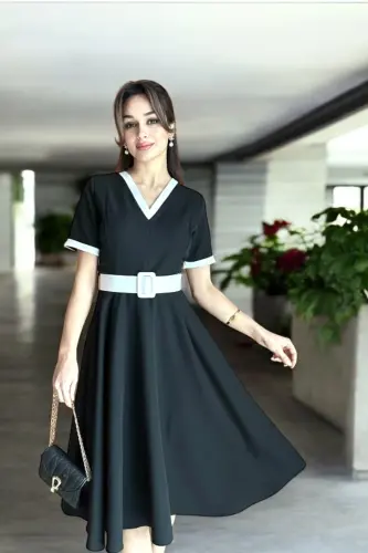V-Neck Two-Color Midi Belted Dress-V-NECK BLACK - 10