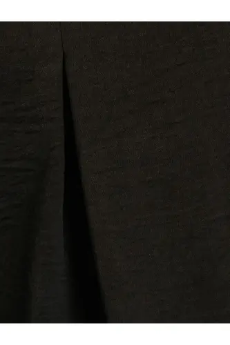 V Yaka Bluz Katlamali Kollu Regular Fit-Siyah - 6