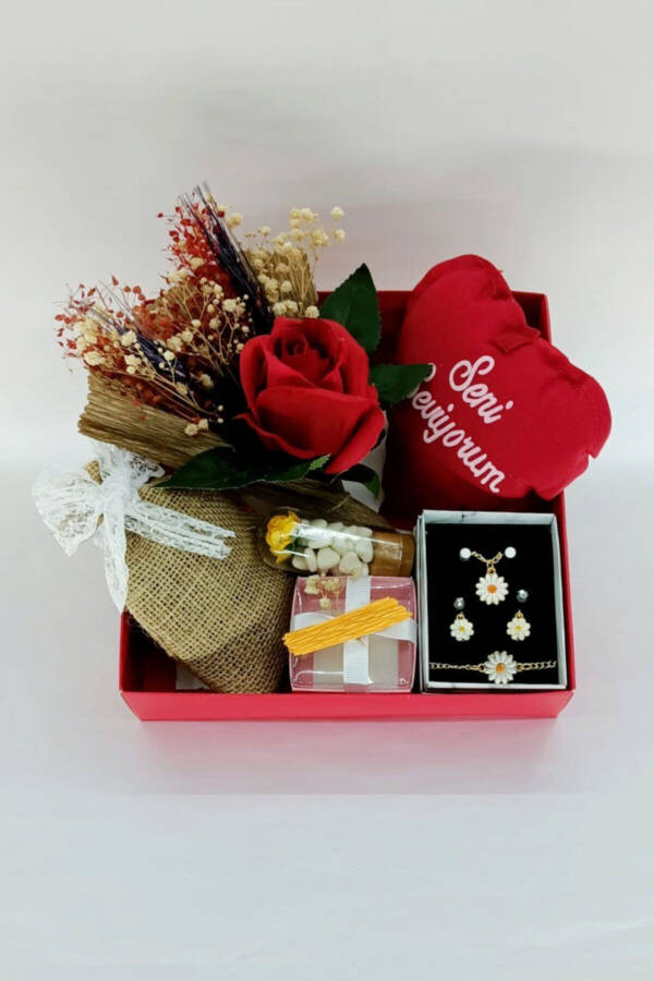 Valentine's Day Gift for Girlfriend, Lover, Wife, Birthday Gift - 1