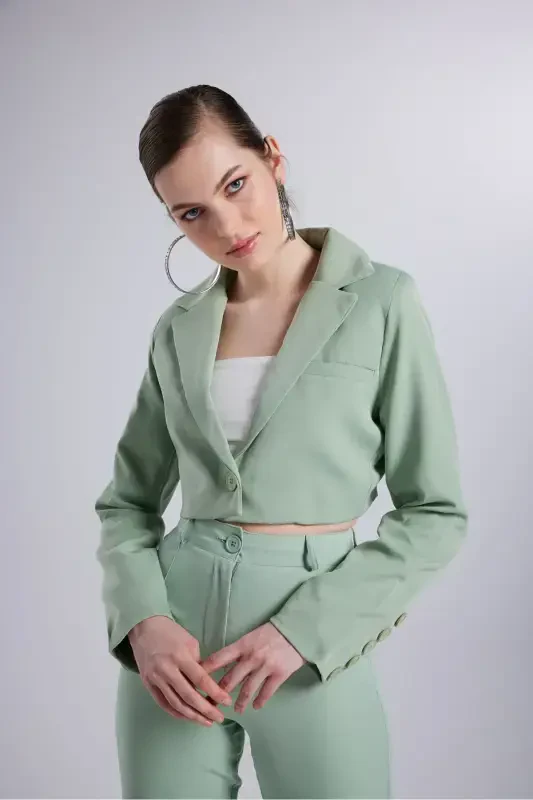Vatkali Crop Model Uzun Qol Blazer Panky Ko'ylagi Yashil - 2