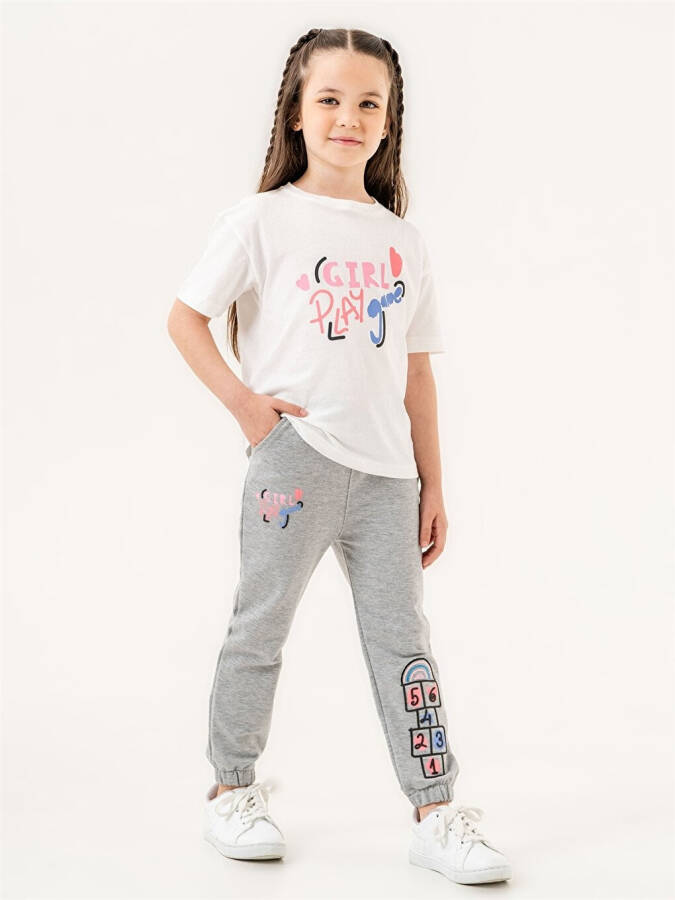 Velo Yaka Qizcha Bola T-Shirt va Shorti - 5