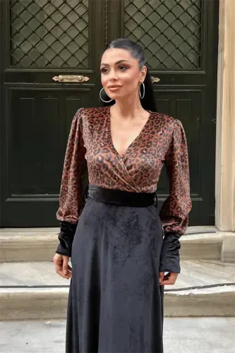 Velvet Fabric Leopard Detailed Dress - BLACK - 4