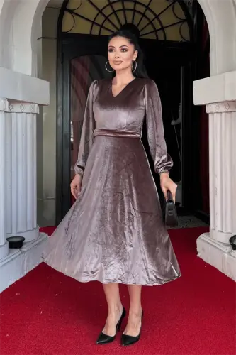Velvet Fabric V Neck Midi Dress - BROWN - BÜYÜKBEDENIZ (1)