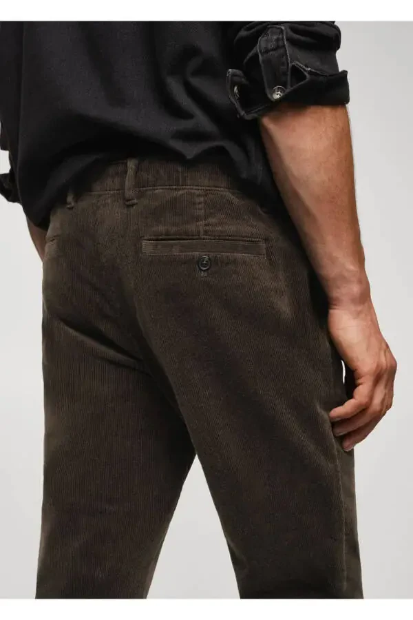 Вельветовые брюки с узким силуэтом и микро-вельветом - 6