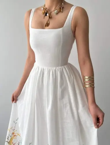 Vintage Floral Dress - 8