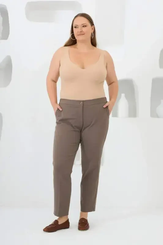 Viscose Fabric Plus Size Trousers Mink with Elastic Waist and Mini Slit on Hem - 4