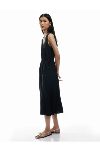 Viscose Linen Mix Pocketed Sleeveless V-Neck Midi Dress - KOTON (1)