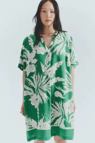 Viskoz Tunik Elbise-Yeşil/Beyaz çiçekli - H&M (1)
