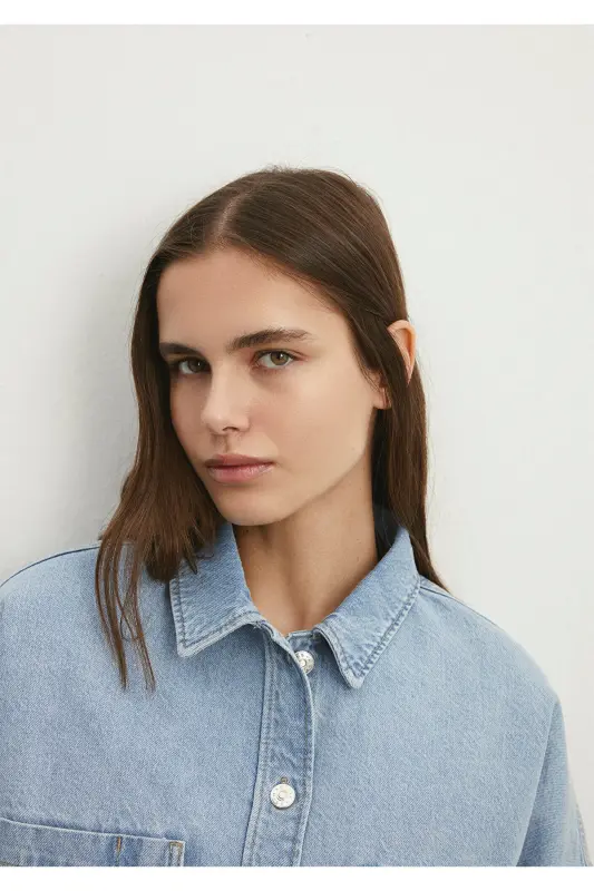 Vivi 90s Light Wash Denim Shirt Crop / Short Cut 1210 - 5