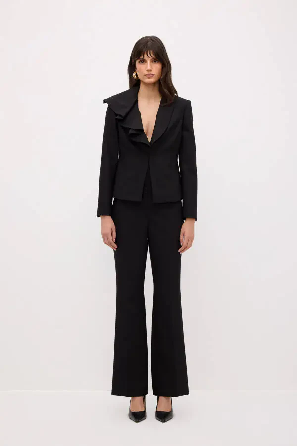 Volan Detaylı Palto - 4