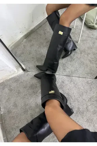 Volante Detailed Black Women's Heeled Boots with Dust Cover - Black - 1