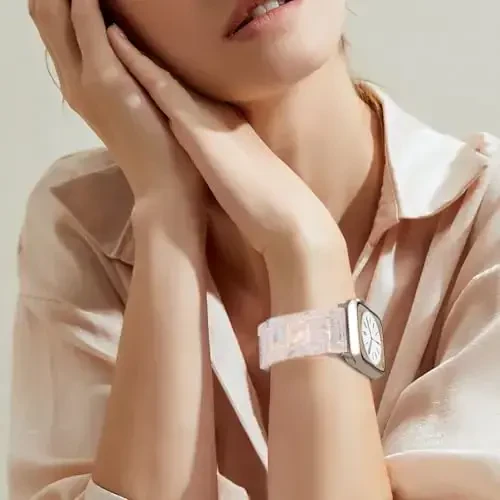 V.R.HOPE Resin Watch Band Compatible with Apple Watch Band for Women 42mm 44mm 45mm 46mm49mm Starlight Fashion Lightweight Bracelet Strap for iWatch SeriesUltra3/11/10/9/8/7/6/5/4/3/2/1/SE3 (Fluorescent White) - 6