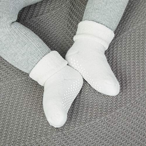 VWU Baby Toddler Kids Ankle Crew Socks with Grips Unisex Warm Thick Cotton Winter Socks 0-10T 6/8 Pack - 18