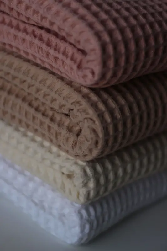 Waffle chaqaloq adyali 100% paxta - 75x80 sm - O'rash, sochiq va ko'p maqsadli foydalanish - Oq - 7