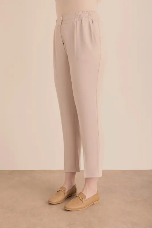 Waisted Detailed Woven Carrot Trousers-Beige - 4