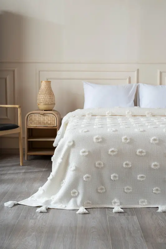 Wanda Cream Double Bed Fringe Throw 220x240 5025 - KOZA HOME