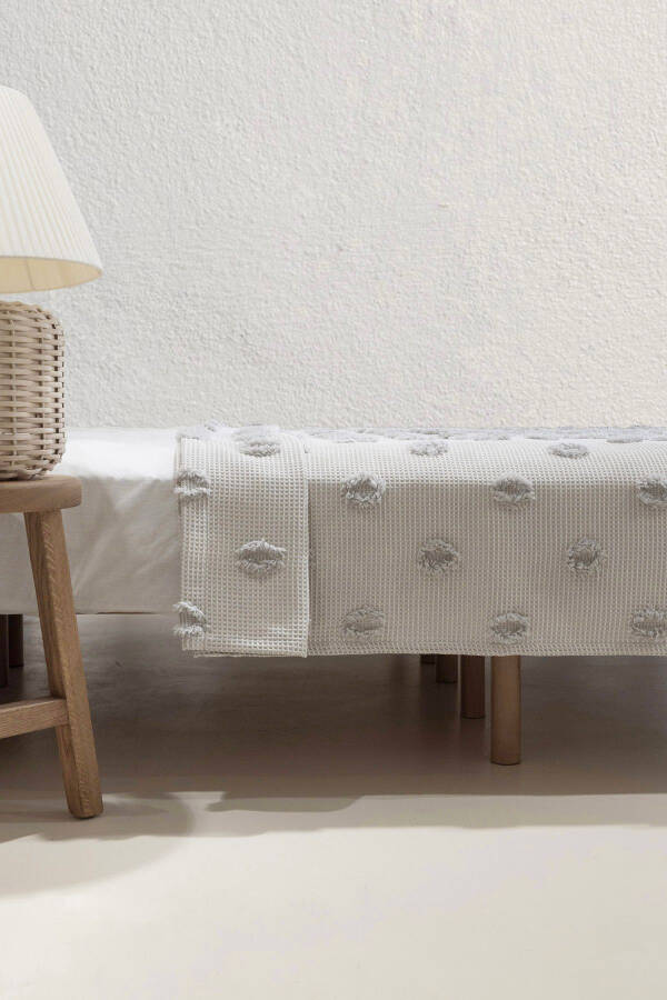 Wanda Gri Çift Kişilik Kenar Püsküllü Pike 220x240 5025-Gri - 12