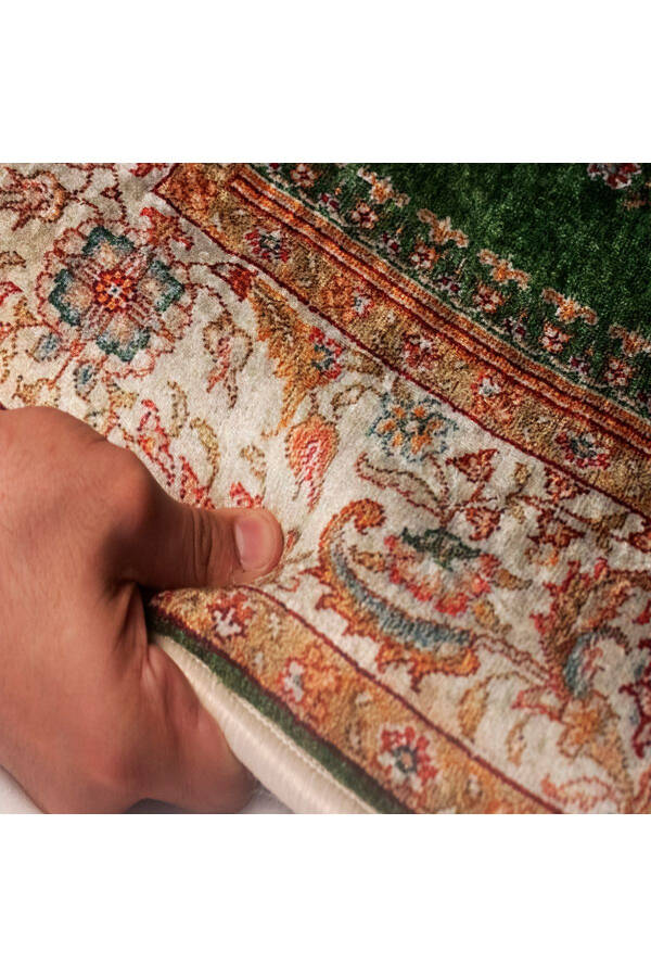 Washable, soft and foldable prayer rug. Perfect for dowry or as a gift. (70x120cm) - 20