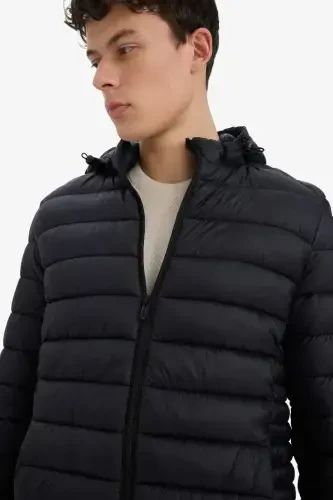Water-Repellent Lightweight Puffer Jacket Slim Fit Narrow Cut Hooded Zippered Pocket Seasonal Black - 4