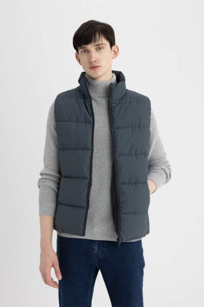 Water Repellent Slim Fit Puffer Vest - 1