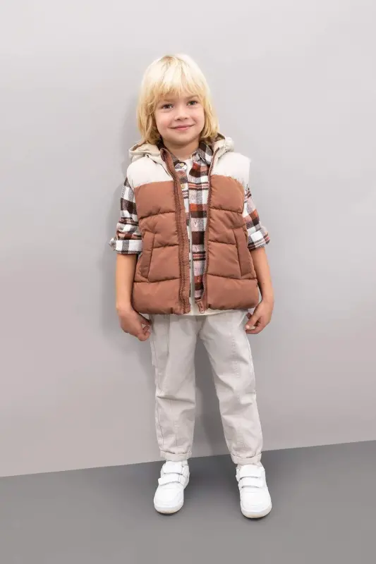 Waterproof fleece lined hooded puffer vest for baby boys (A2848a524au) - 2