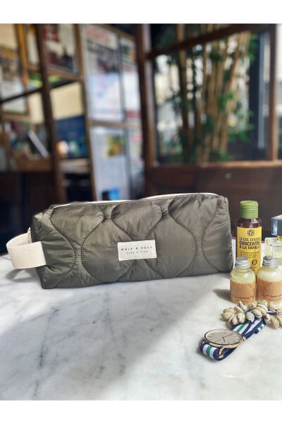 Waterproof Hair Styling Bag and Organizer - 23