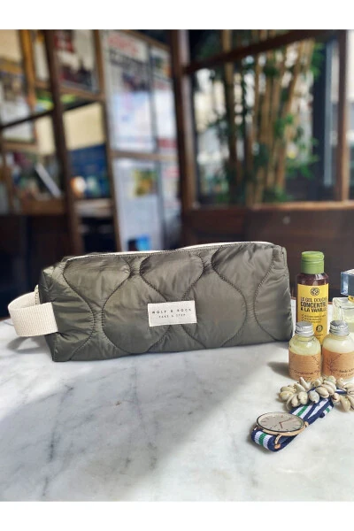 Waterproof Hair Styling Bag and Organizer - 14