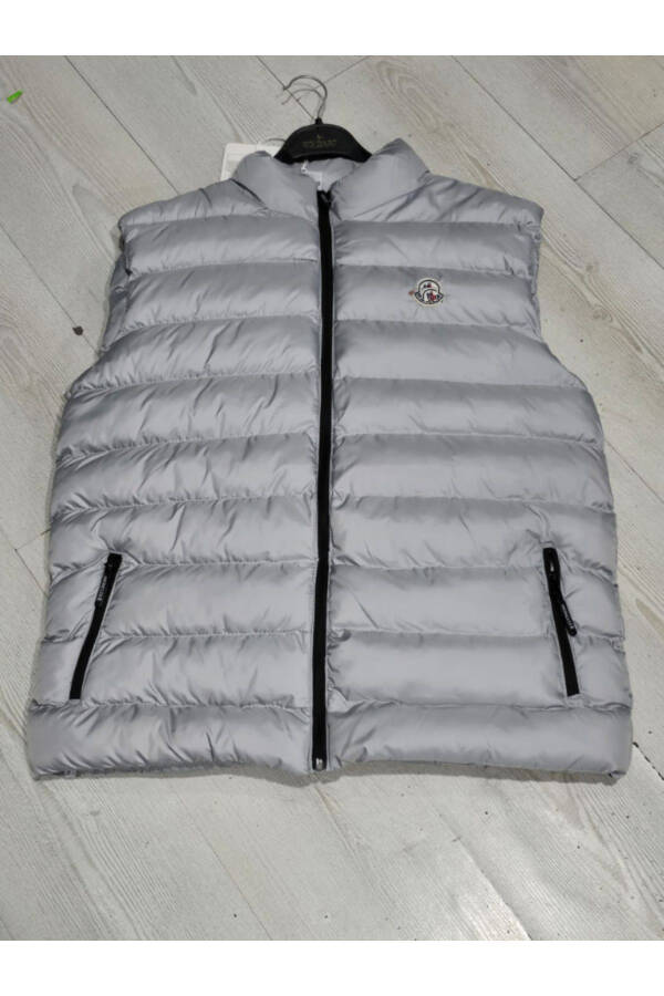 Waterproof Men's Down Vest - 1