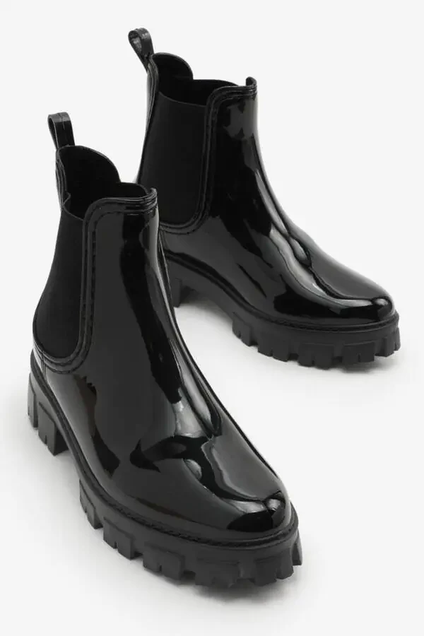 Waterproof rain boots - 1