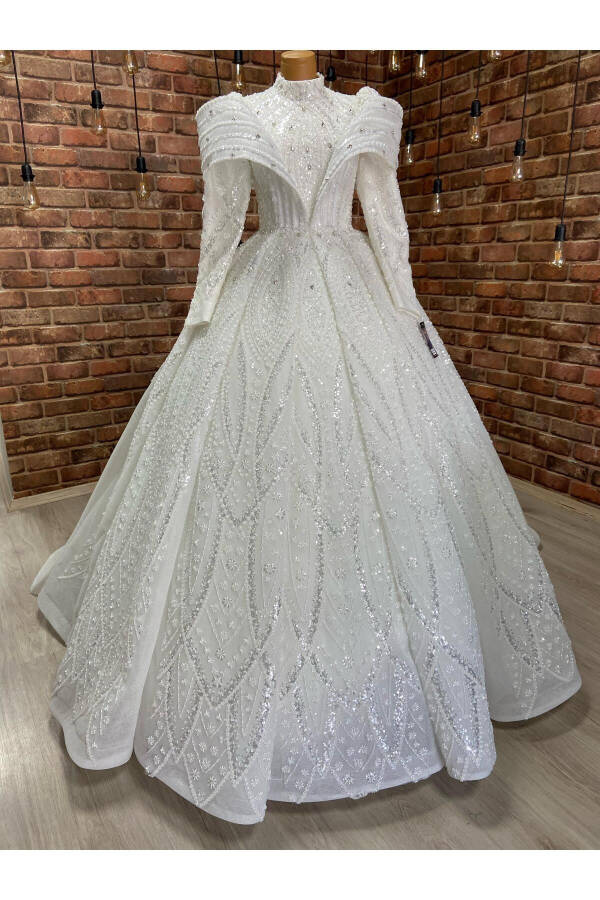 Wedding dress - 5