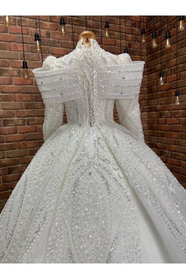 Wedding dress - 6