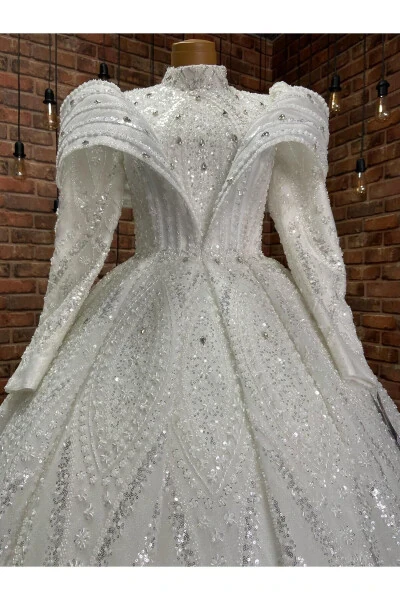 Wedding dress - RENGARENG