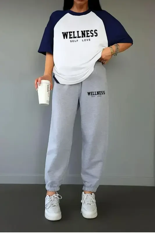 WELLNESS Baskılı Raglan Kol Kolları Lacivert Oversize T-Shirt ve Eşofman Altı-BeyazLacivert - 1