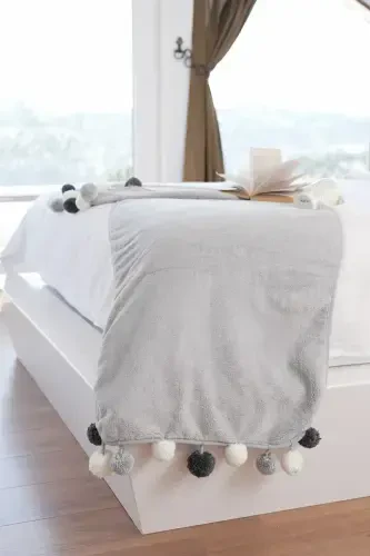 Wellsoft Pompon Scarf /shawl/etol/bed Runner-gray - 1
