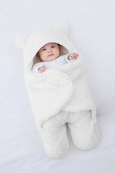 Wellsoft Sleeping Bag for 0-6 Months Newborn Hooded Swaddle Blanket Plush Baby Wrap - 10